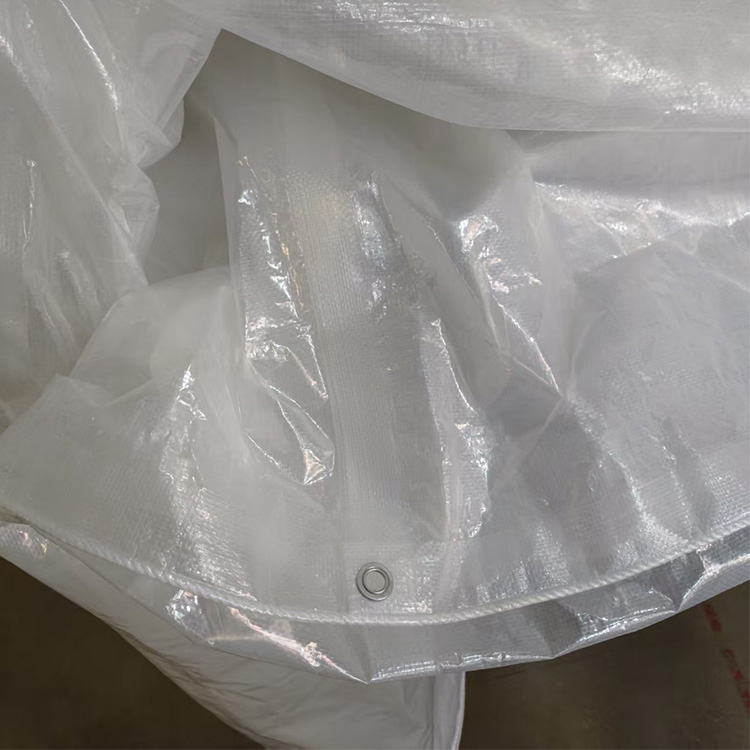 Perché scegliere il nostro telo trasparente?